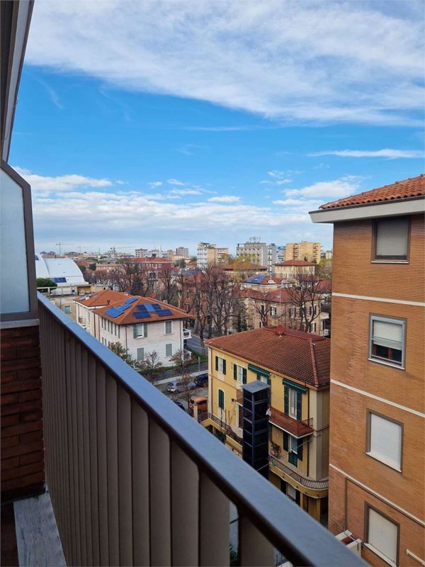 appartamento in vendita a Pesaro in zona Centro Città