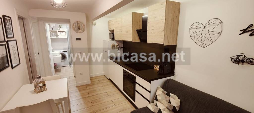 appartamento in vendita a Pesaro in zona Mare