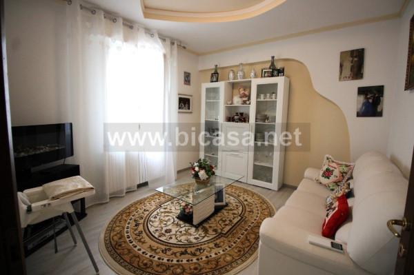 casa indipendente in vendita a Pesaro in zona Case Bruciate