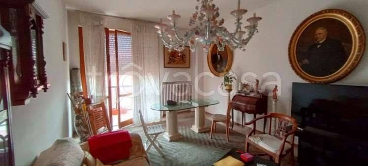 appartamento in vendita a Pesaro in zona Montegranaro