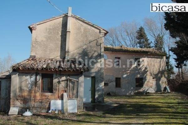 casa indipendente in vendita a Pesaro in zona Villa Ceccolini