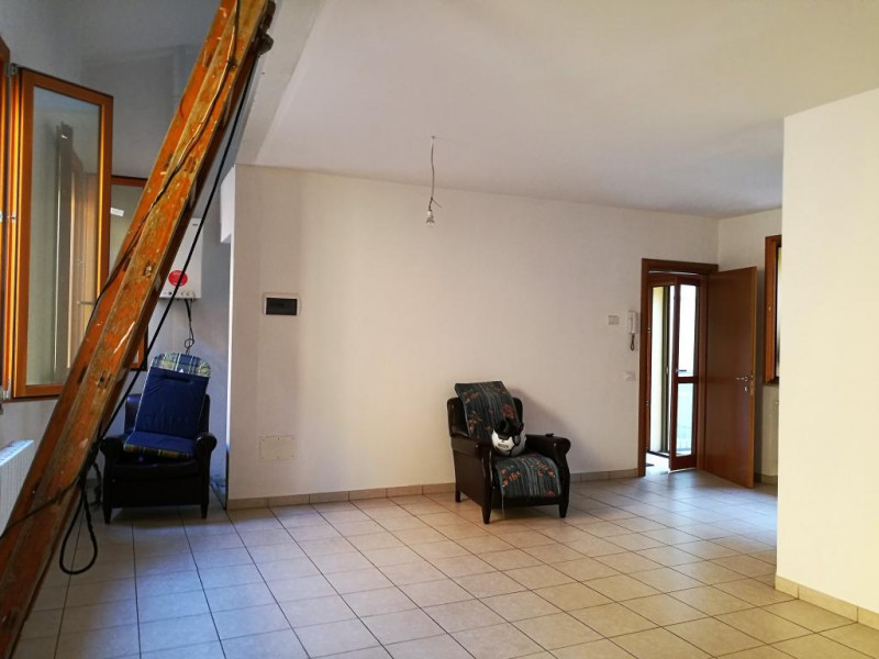 appartamento in vendita a Pesaro in zona Centro Città