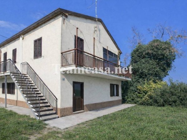 casa indipendente in vendita a Pesaro in zona Villa Fastiggi