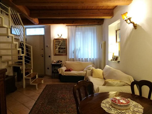 casa indipendente in vendita a Pesaro in zona Centro Città