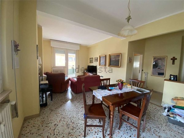 appartamento in vendita a Pesaro in zona Mare