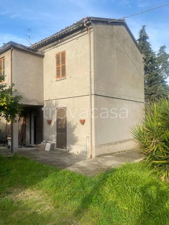 casa indipendente in vendita a Pesaro in zona Villa Fastiggi