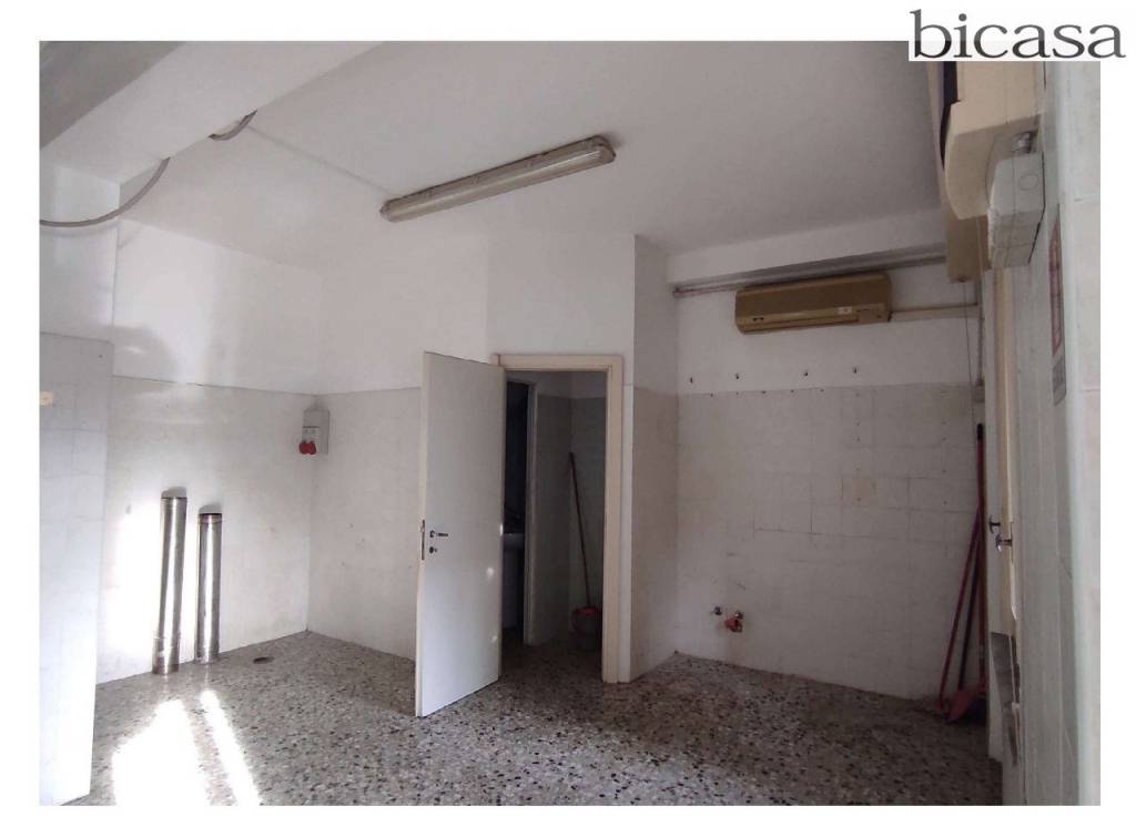 appartamento in vendita a Pesaro in zona Baia Flaminia