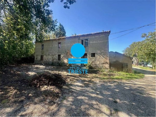 casa indipendente in vendita a Pesaro in zona Villa Ceccolini