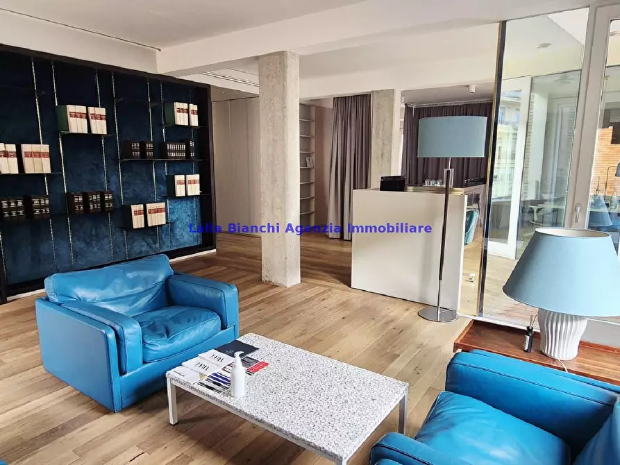 appartamento in vendita a Pesaro in zona Centro Città