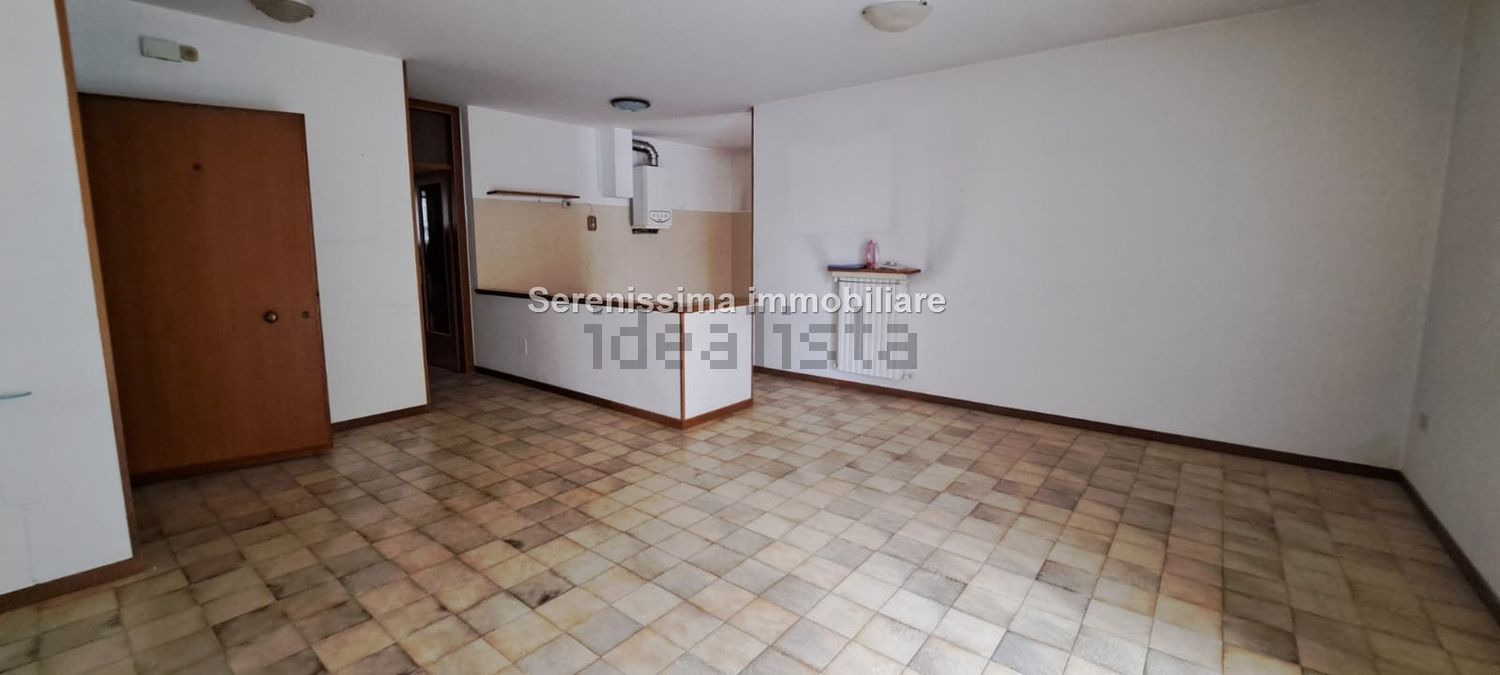 appartamento in vendita a Pesaro in zona Borgo Santa Maria