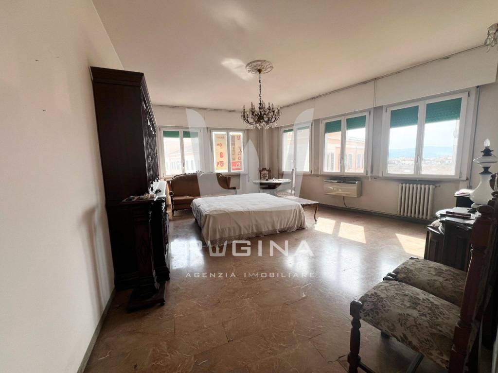 appartamento in vendita a Pesaro in zona Centro Città