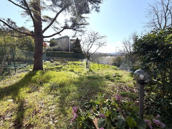 appartamento in vendita a Pesaro in zona Montegranaro