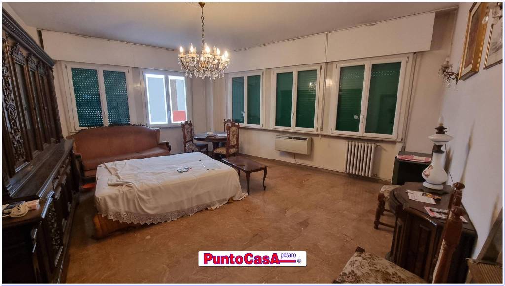 appartamento in vendita a Pesaro in zona Centro Città