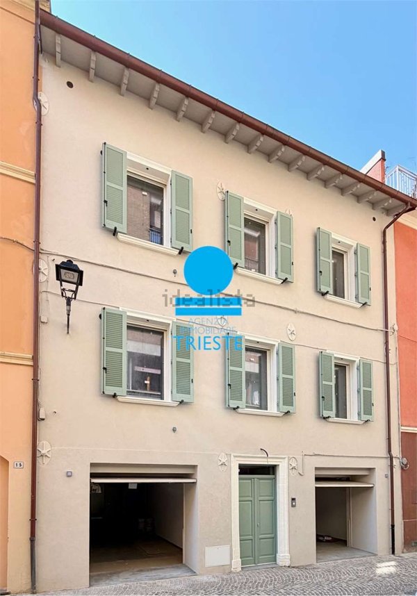 appartamento in vendita a Pesaro in zona Centro Città