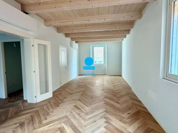 appartamento in vendita a Pesaro in zona Centro Città