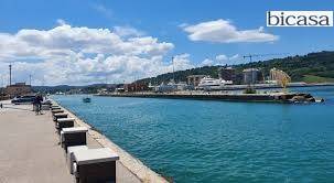 appartamento in vendita a Pesaro in zona Mare