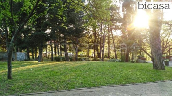 casa indipendente in vendita a Pesaro in zona Santa Veneranda