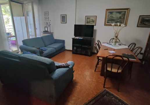 casa indipendente in vendita a Pesaro