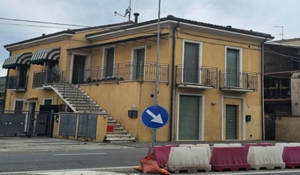 appartamento in vendita a Pesaro in zona Cattabrighe