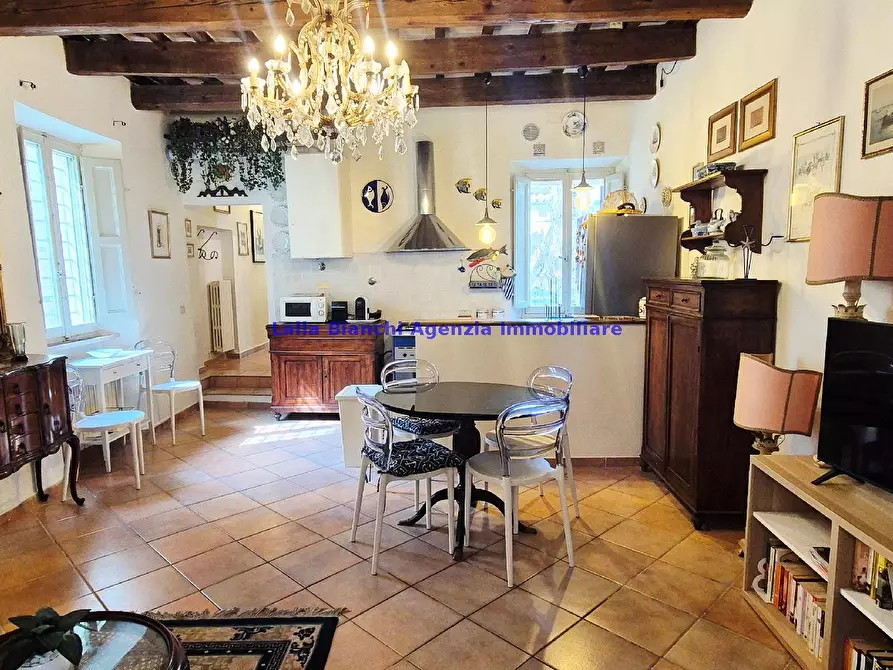 appartamento in vendita a Pesaro in zona Centro Città