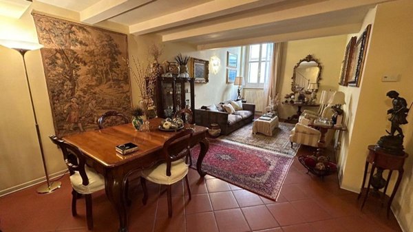 appartamento in vendita a Pesaro in zona Centro Città