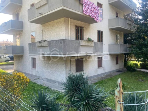 appartamento in vendita a Pesaro in zona Vismara