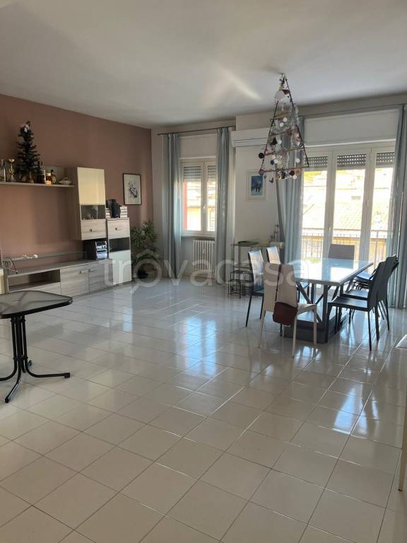 appartamento in vendita a Pesaro in zona Montegranaro