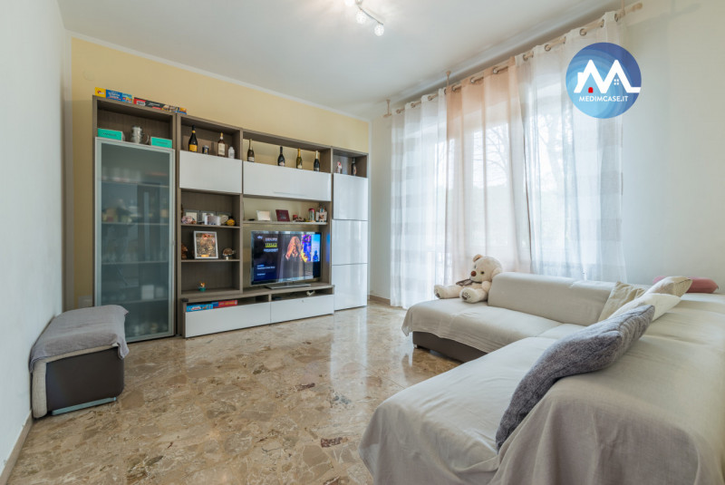 casa indipendente in vendita a Pesaro in zona Mare