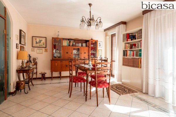 appartamento in vendita a Pesaro in zona Centro Città