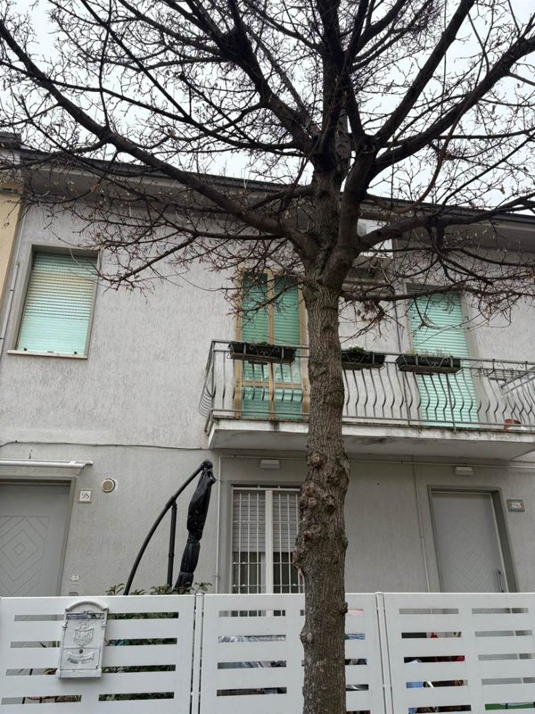 appartamento in vendita a Pesaro in zona Pantano