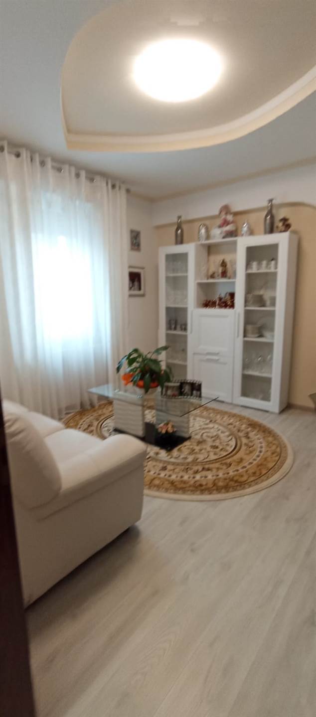 casa indipendente in vendita a Pesaro in zona Case Bruciate