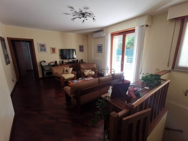 appartamento in vendita a Pesaro in zona Pantano