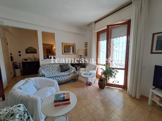 appartamento in vendita a Pesaro in zona Centro Città