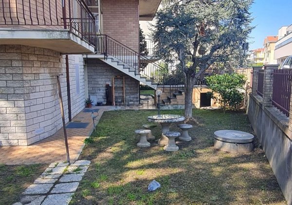 appartamento in vendita a Pesaro in zona Cattabrighe