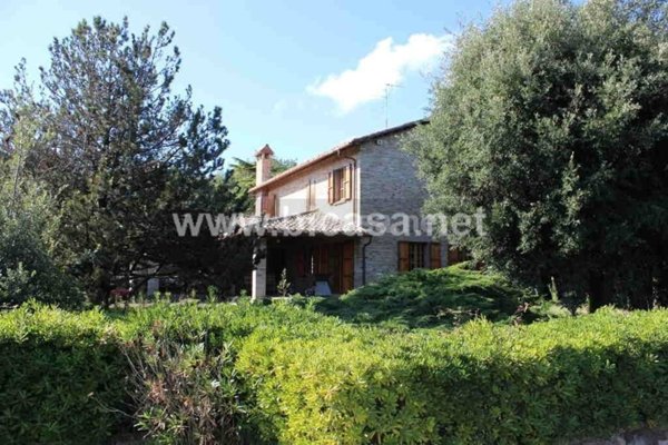 casa indipendente in vendita a Pesaro in zona Villa Ceccolini