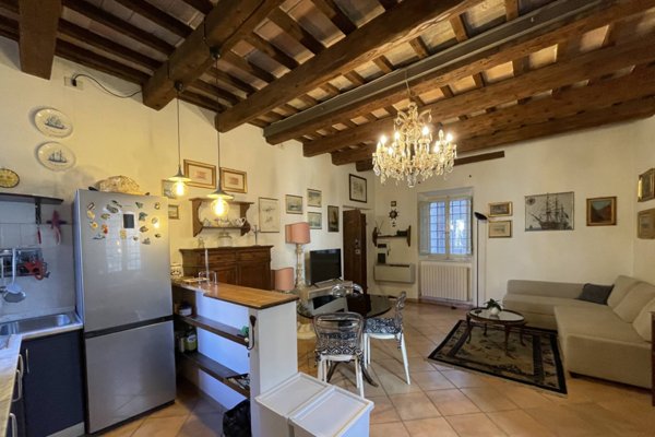 appartamento in vendita a Pesaro in zona Mare