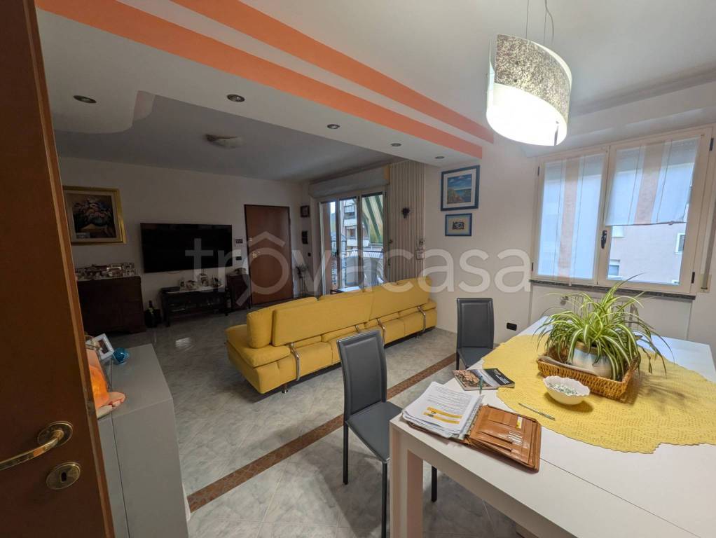 appartamento in vendita a Pesaro in zona Santa Veneranda