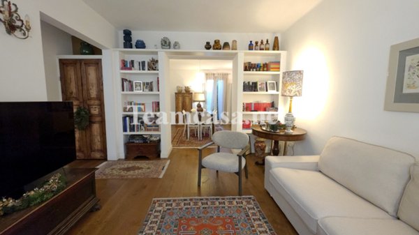 casa indipendente in vendita a Pesaro in zona Centro Città