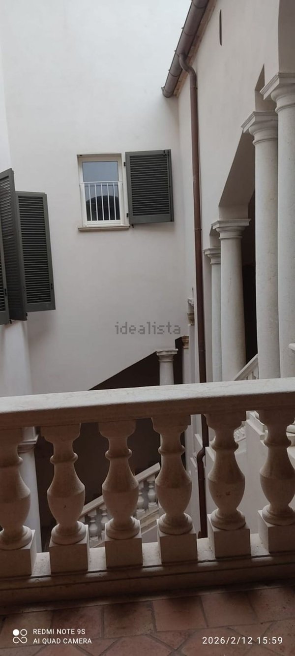 appartamento in vendita a Pesaro in zona Centro Città