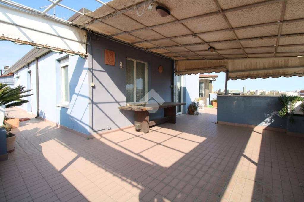 appartamento in vendita a Pesaro in zona Mare