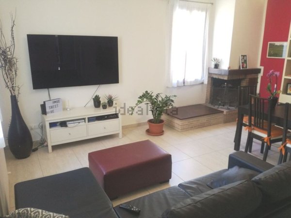 casa indipendente in vendita a Pesaro in zona Villa Fastiggi