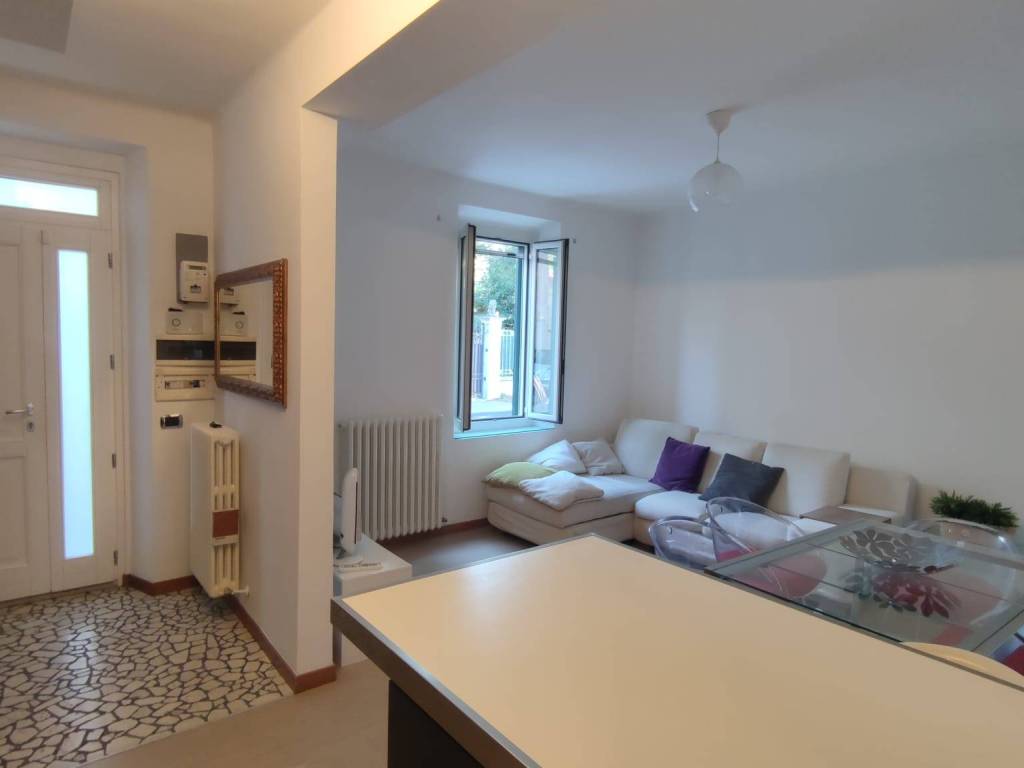 appartamento in vendita a Pesaro in zona Soria