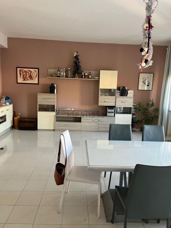 appartamento in vendita a Pesaro in zona Loreto