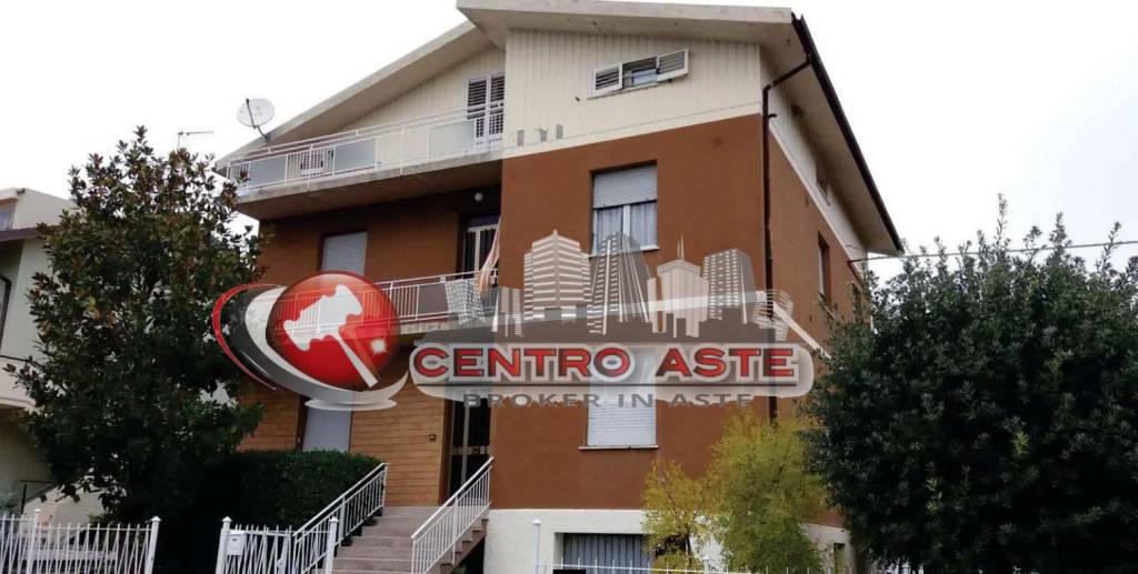appartamento in vendita a Pesaro in zona Borgo Santa Maria