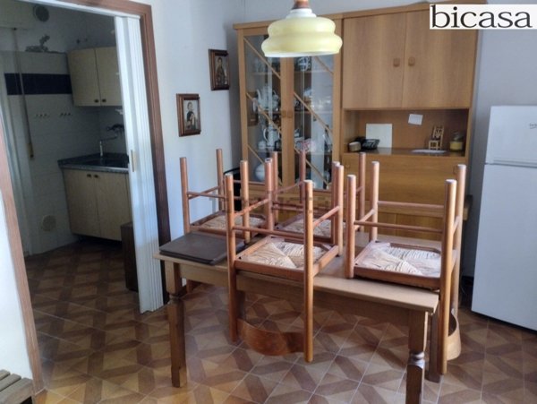 casa indipendente in vendita a Pesaro in zona Cattabrighe