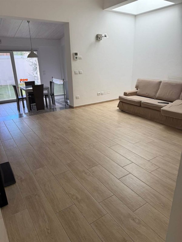 casa indipendente in vendita a Pesaro in zona Soria