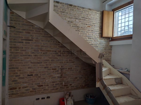 appartamento in vendita a Pesaro in zona Centro Città