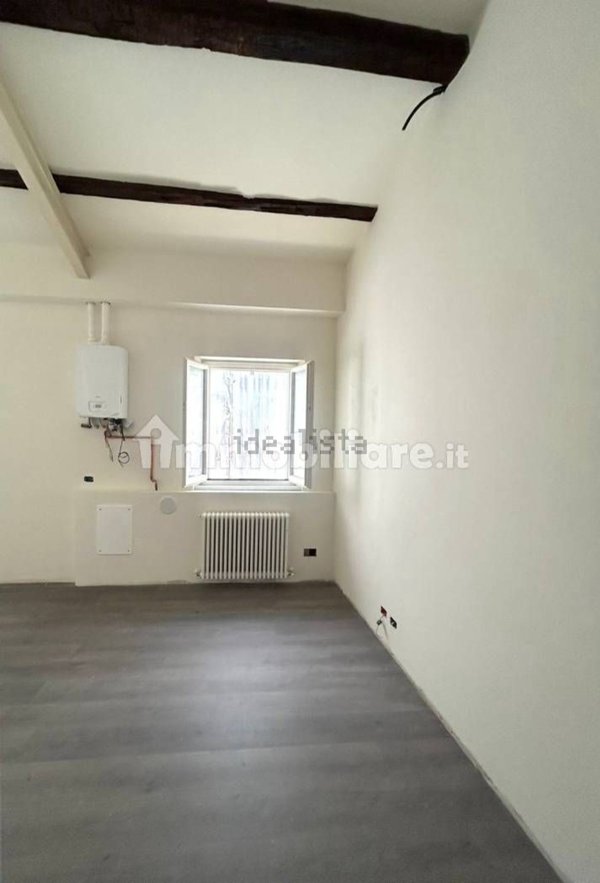 appartamento in vendita a Pesaro in zona Centro Città