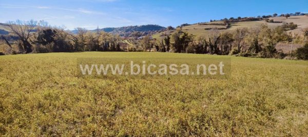 casa indipendente in vendita a Pesaro in zona Villa Betti