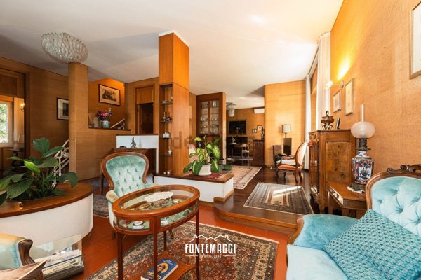 casa indipendente in vendita a Pesaro in zona Mare